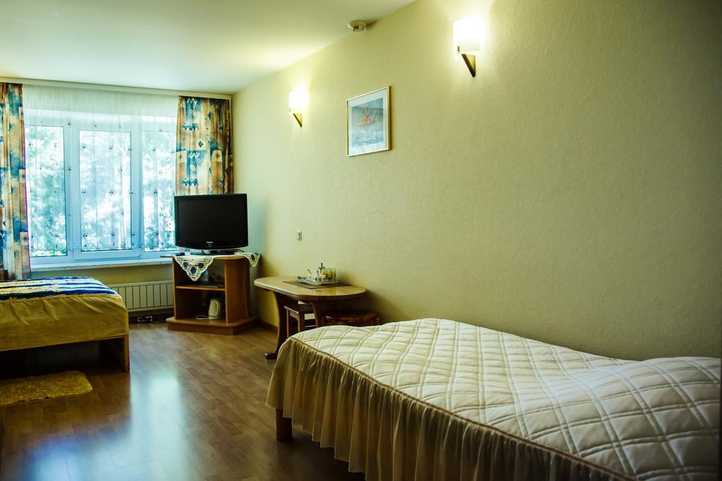 Priedaine Hotel Krāslava Habitación foto
